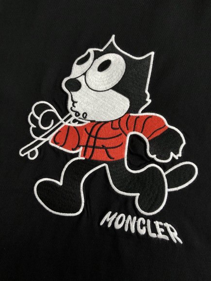 Moncler - Мужская футболка майка DZ_1202MO9 Moncler - Мужская футболка майка DZ_1202MO9