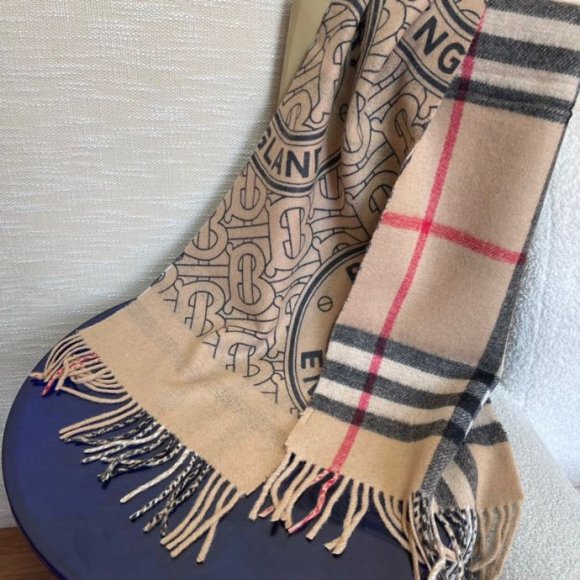 Burberry Кашемировый шарф JX_2111BU3 Burberry Кашемировый шарф JX_2111BU3