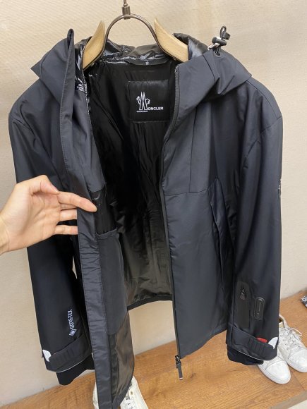 Moncler - Мужская куртка парка DZ_2409MO5