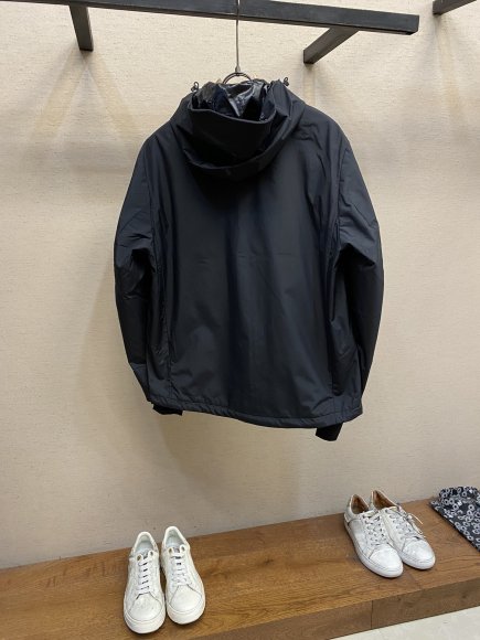 Moncler - Мужская куртка парка DZ_2409MO5 Moncler - Мужская куртка парка DZ_2409MO5