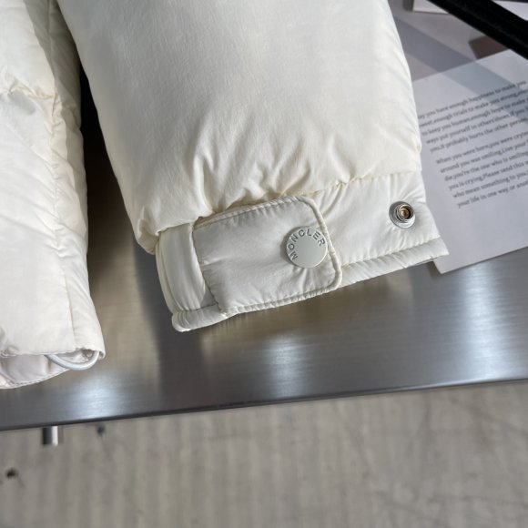 Moncler - Мужская куртка пуховик TJ_2310MO5 Moncler - Мужская куртка пуховик TJ_2310MO5