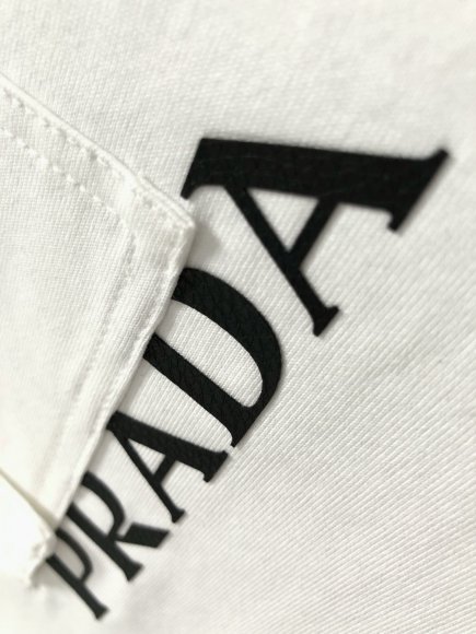 Prada - Мужская футболка майка DZ_1202PA11 Prada - Мужская футболка майка DZ_1202PA11