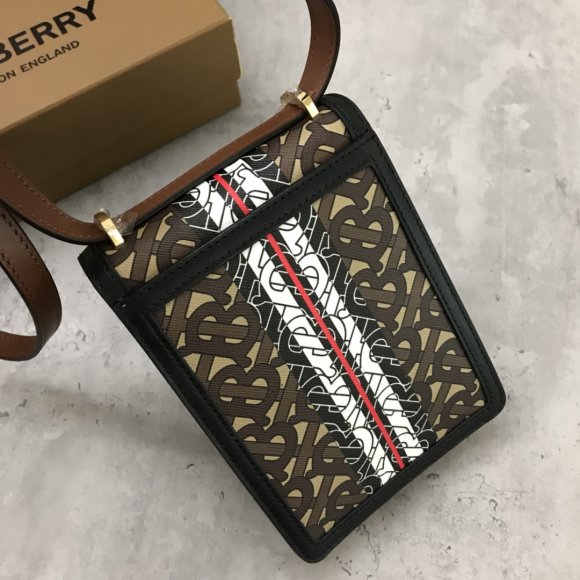 Burberry Robin Сумка через плечо CN_1802BU5