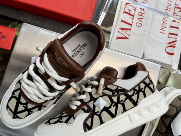 Valentino One Stud XL - Мужские кроссовки кеды RR_2209VA4