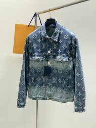 Louis Vuitton - Мужская джинсовая рубашка куртка TI_1302LV1 Louis Vuitton - Мужская джинсовая рубашка куртка TI_1302LV1