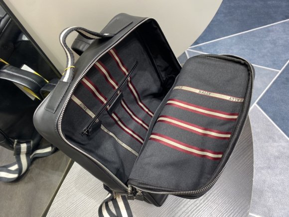 Bally Мужская сумка - рюкзак GI_2003BA4 Bally Мужская сумка - рюкзак GI_2003BA4