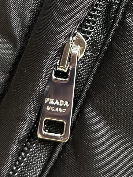 Prada - Мужская куртка парка DZ_2409PR7