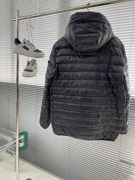 Stone Island - Мужская куртка пуховик TJ_2310SI7