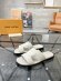 Louis Vuitton - Мужские шлепанцы сандалии RU_0304LV10