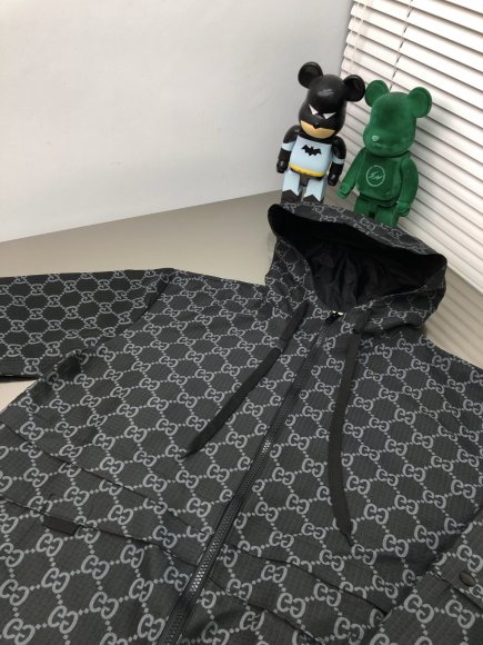 Gucci Cruise - Мужская куртка ветровка трансформер DZ_3008GU3 Gucci Cruise - Мужская куртка ветровка трансформер DZ_3008GU3