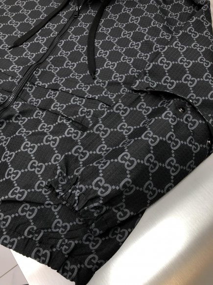 Gucci Cruise - Мужская куртка ветровка трансформер DZ_3008GU3 Gucci Cruise - Мужская куртка ветровка трансформер DZ_3008GU3
