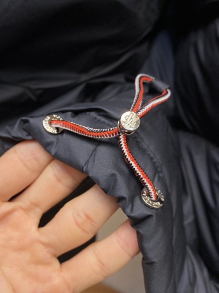 Moncler - Мужская куртка пуховик DZ_0611MO2 Moncler - Мужская куртка пуховик DZ_0611MO2