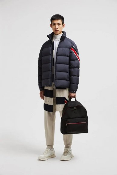 Moncler - Мужская куртка пуховик DZ_0611MO2 Moncler - Мужская куртка пуховик DZ_0611MO2