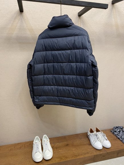 Moncler - Мужская куртка пуховик DZ_0611MO2 Moncler - Мужская куртка пуховик DZ_0611MO2