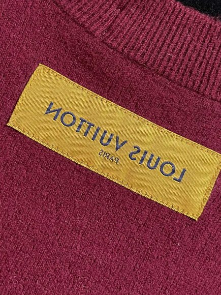 Louis Vuitton - Мужская шерстяная кофта свитер DZ_0312LV10 Louis Vuitton - Мужская шерстяная кофта свитер DZ_0312LV10