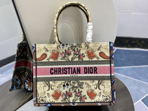 Dior Book Tote Женская сумка GI_2103DI2 Dior Book Tote Женская сумка GI_2103DI2