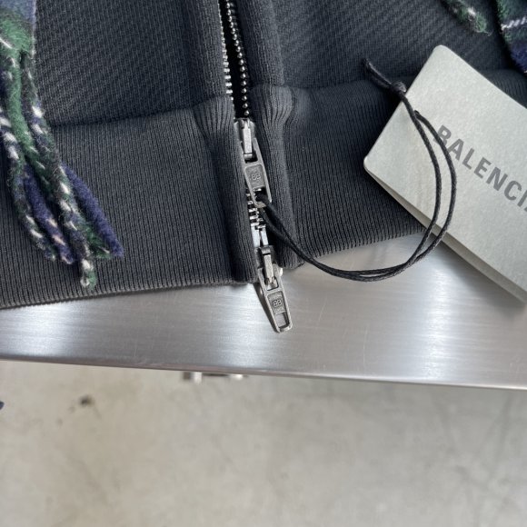 Balenciaga - Мужская кофта толстовка с шарфом TJ_2310BA9