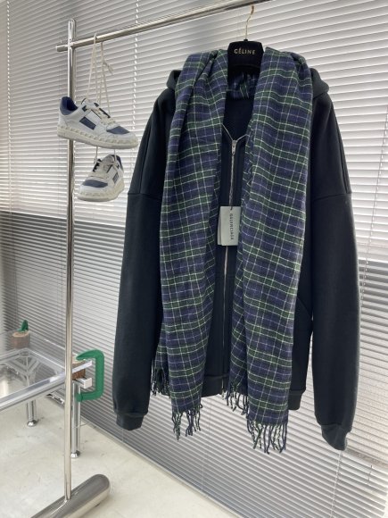 Balenciaga - Мужская кофта толстовка с шарфом TJ_2310BA9