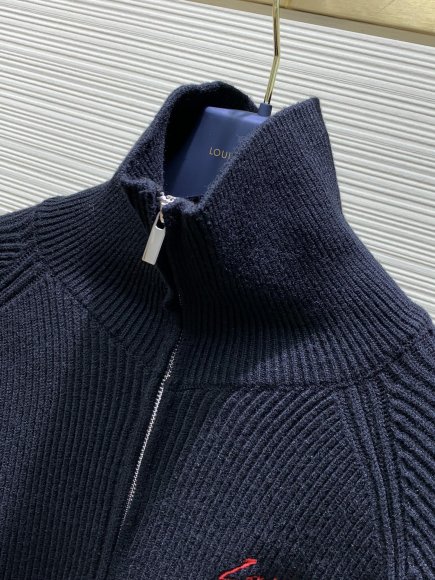 Louis Vuitton - Мужская кофта свитер TI_2112LV11 Louis Vuitton - Мужская кофта свитер TI_2112LV11