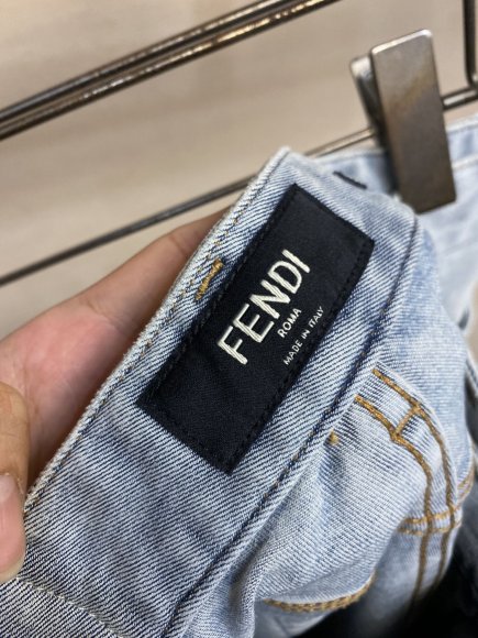 Fendi - Мужские штаны джинсы DZ_2107FE8