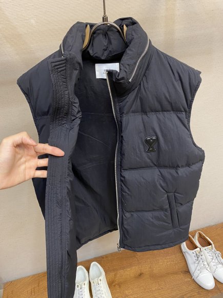 Ami - Мужской жилет пуховик DZ_0810AM3