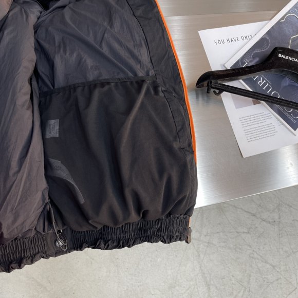 Loewe - Мужская куртка пуховик TJ_2310LO11