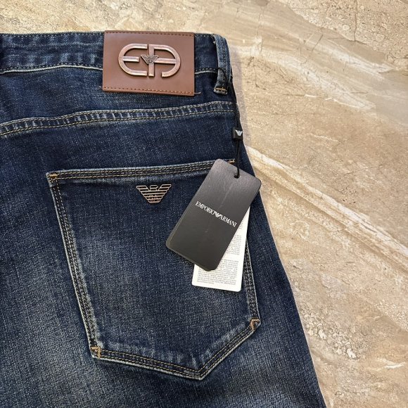 Emporio Armani - Мужские штаны джинсы MI_0404EA3 Emporio Armani - Мужские штаны джинсы MI_0404EA3