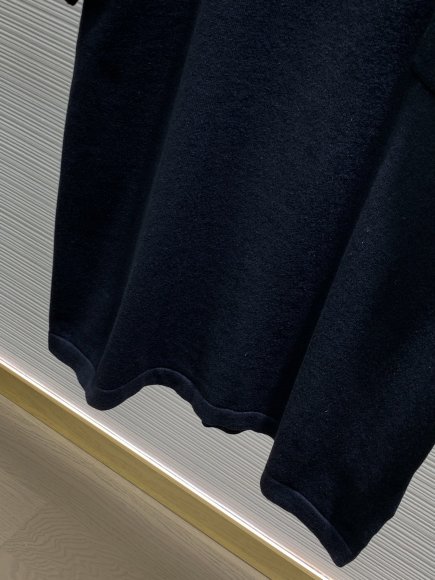 Louis Vuitton - Мужская трикотажная футболка майка TI_0107LV8 Louis Vuitton - Мужская трикотажная футболка майка TI_0107LV8