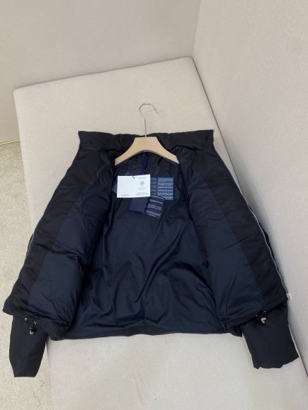 Prada - Мужская куртка пуховик DZ_2410PR1