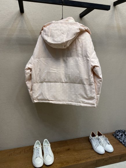 Gucci - Женская демисезонная куртка пуховик DZ_0611GU6