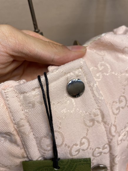 Gucci - Женская демисезонная куртка пуховик DZ_0611GU6