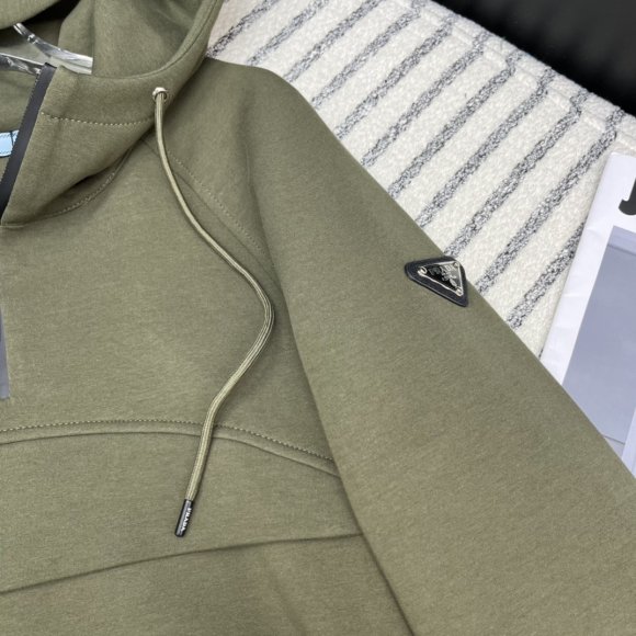 Prada - Женское платье 3D_1212PR5 Prada - Женское платье 3D_1212PR5