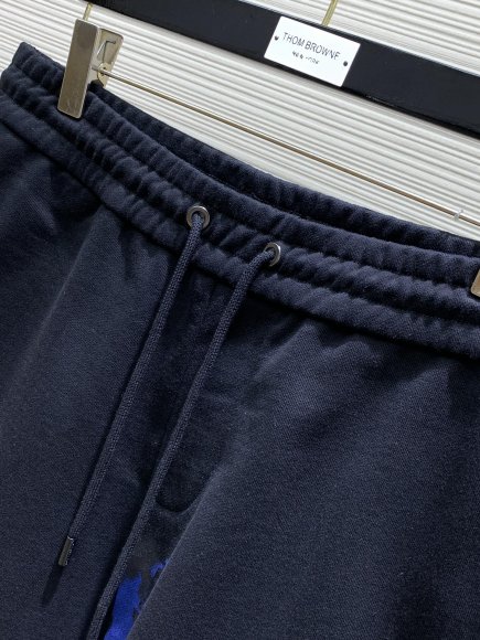 Louis Vuitton - Мужские шорты TI_0605LV12 Louis Vuitton - Мужские шорты TI_0605LV12