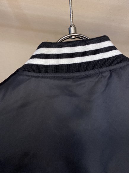 Prada - Мужской жилет пуховик DZ_0810PR5