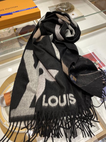 Louis Vuitton - Кашемировый шерстяной шарф JX_0412LV5
