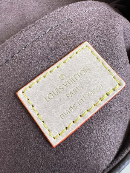 Louis Vuitton Locky BB Cozygram Сумка мессенджер LG_2510LV1