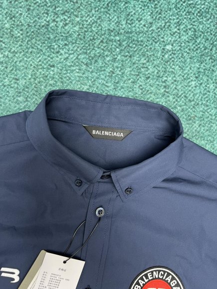 Balenciaga - Мужская рубашка DZ_1706BA4 Balenciaga - Мужская рубашка DZ_1706BA4