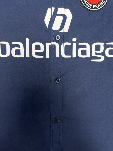 Balenciaga - Мужская рубашка DZ_1706BA4 Balenciaga - Мужская рубашка DZ_1706BA4