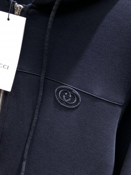 Gucci - Мужской спортивный костюм TI_2309GU5 Gucci - Мужской спортивный костюм TI_2309GU5