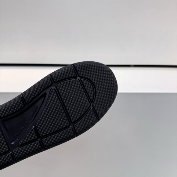 Alexander Wang - Женские кроссовки кеды MO_2612AW1W Alexander Wang - Женские кроссовки кеды MO_2612AW1W