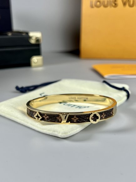 Louis Vuitton 2022 Браслет OR_2806LV8