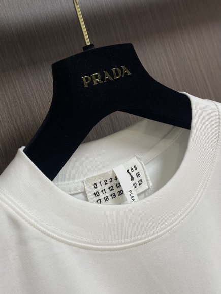 Maison Margiela MM6 - Мужская кофта свитшот лонгслив DZ_3008MM10 Maison Margiela MM6 - Мужская кофта свитшот лонгслив DZ_3008MM10