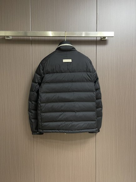 Ermenegildo Zegna - Мужская куртка пуховик DZ_0611EZ9 Ermenegildo Zegna - Мужская куртка пуховик DZ_0611EZ9