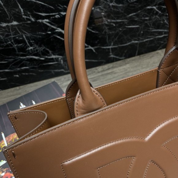 Dolce & Gabbana Daily Женская сумка тоут DG_0402DG1