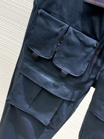 Louis Vuitton & NBA - Мужские штаны джоггеры TI_2309LN7 Louis Vuitton & NBA - Мужские штаны джоггеры TI_2309LN7