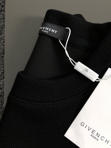 Givenchy - Мужская кофта свитер DF_2011GI3 Givenchy - Мужская кофта свитер DF_2011GI3