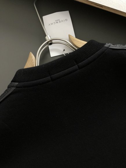 Givenchy - Мужская кофта свитер DF_2011GI3 Givenchy - Мужская кофта свитер DF_2011GI3