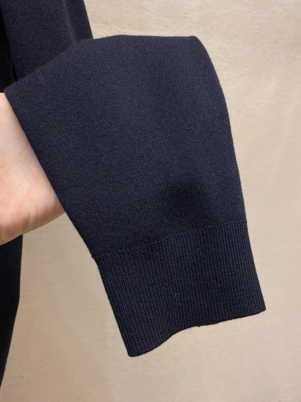 Louis Vuitton - Мужская шерстяная кофта свитер DZ_2410LV6 Louis Vuitton - Мужская шерстяная кофта свитер DZ_2410LV6