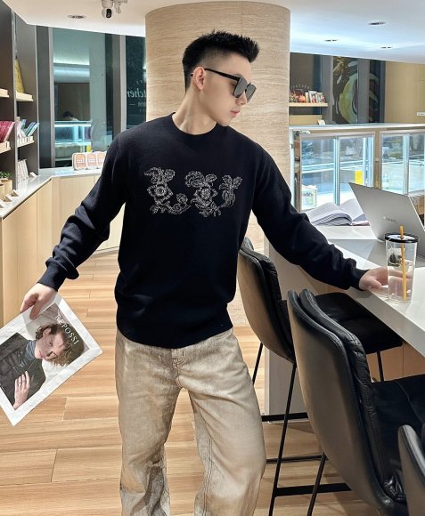 Louis Vuitton - Мужская шерстяная кофта свитер DZ_2410LV6 Louis Vuitton - Мужская шерстяная кофта свитер DZ_2410LV6