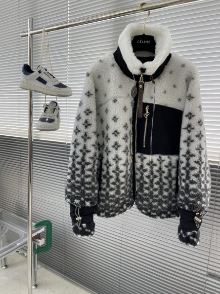 Louis Vuitton - Мужская куртка ветровка толстовка TJ_2712LV1
